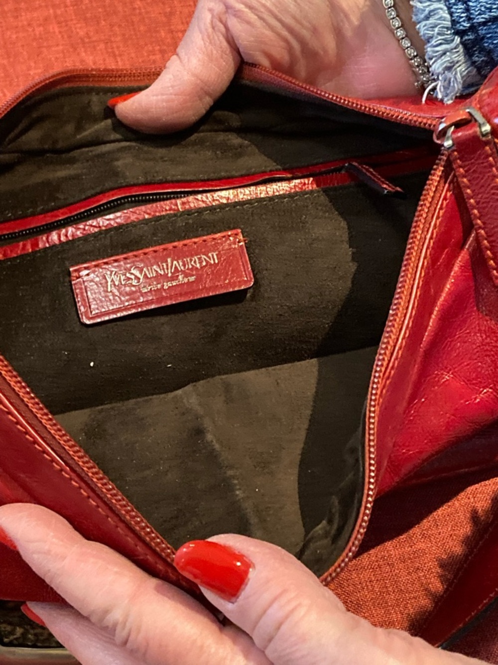 Yves Saint Laurent Red Leather Shoulder Bag with Brown Antler Handle - Picture 8 of 11
